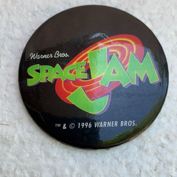 Warner Brothers Space Jam Movie Promo Button From 1996 - Picture 5 of 5